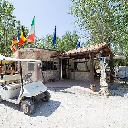 Camping Dei Tigli Torre del Lago Puccini Extérieur photo
